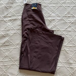 Old Navy Powersoft High Rise Wide Leg in M (Brand New)